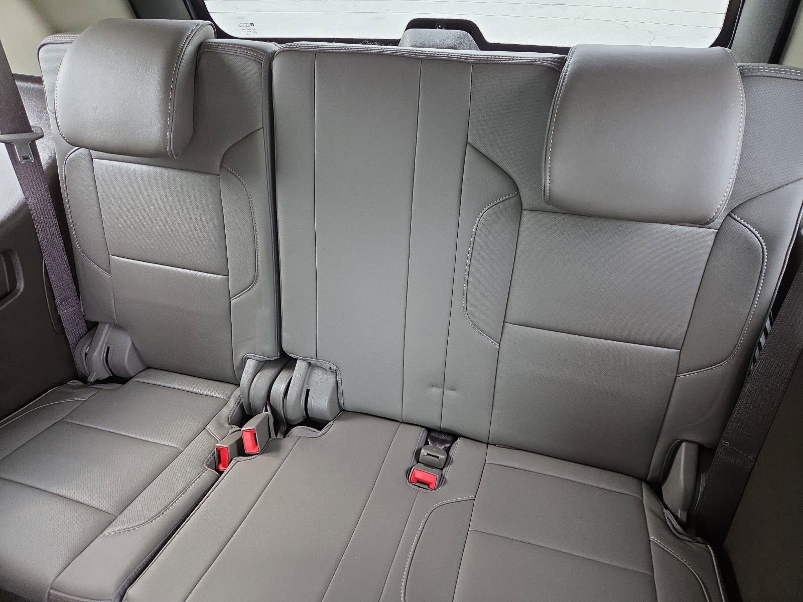 Used 2017 GMC Yukon Denali image 10