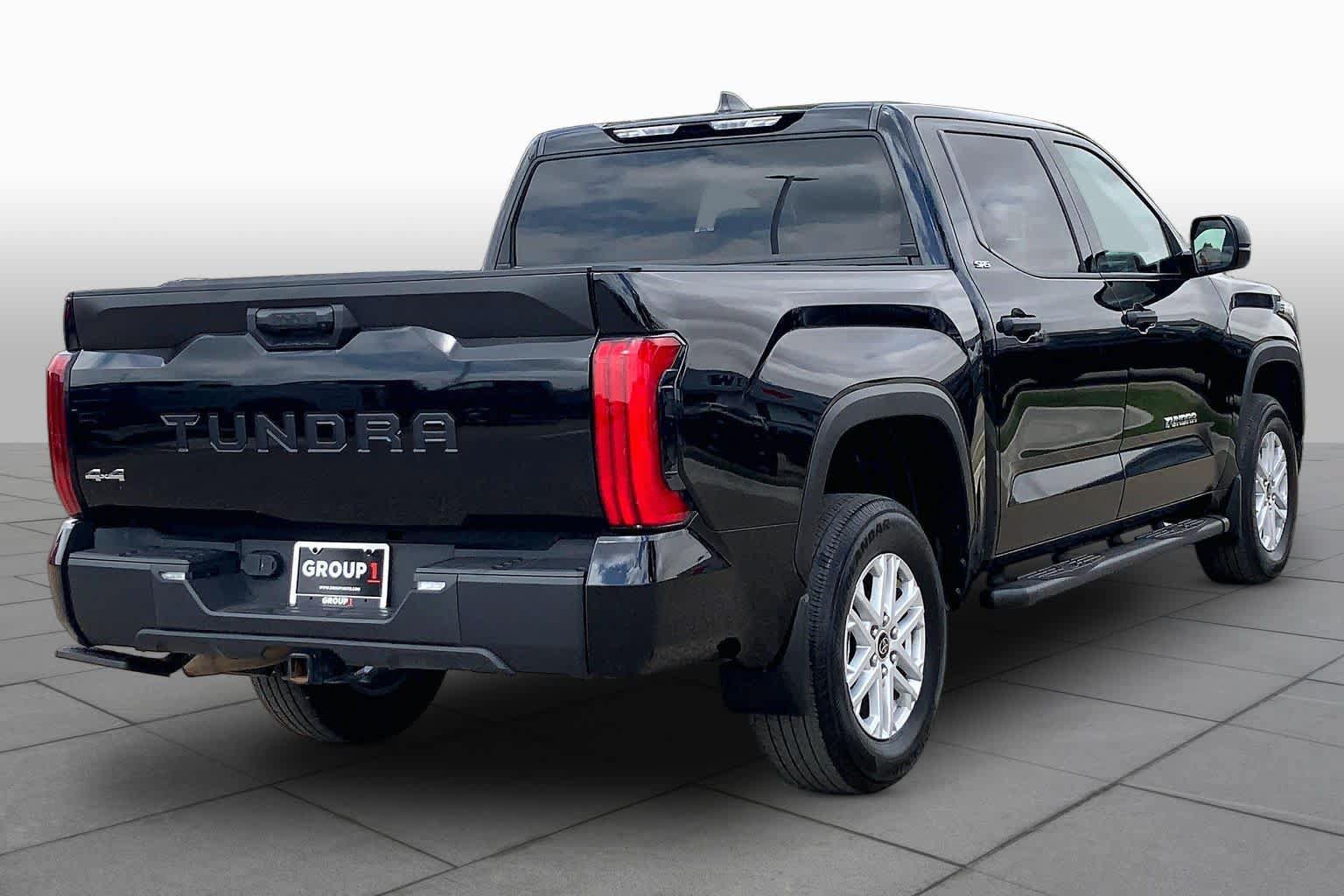 Used 2024 Toyota Tundra SR5 AWD/4WD image 12