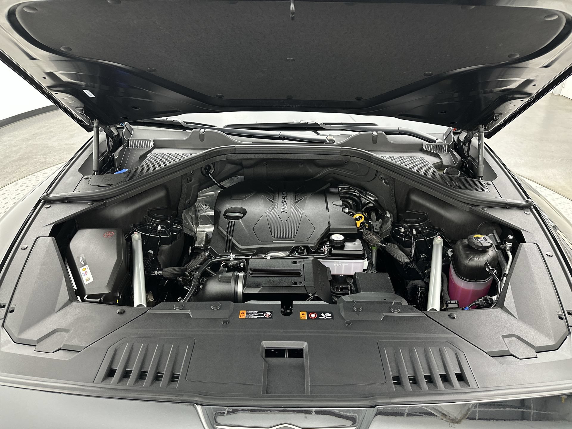 Certified 2026 Genesis GV80 2.5T Prestige AWD/4WD image 27