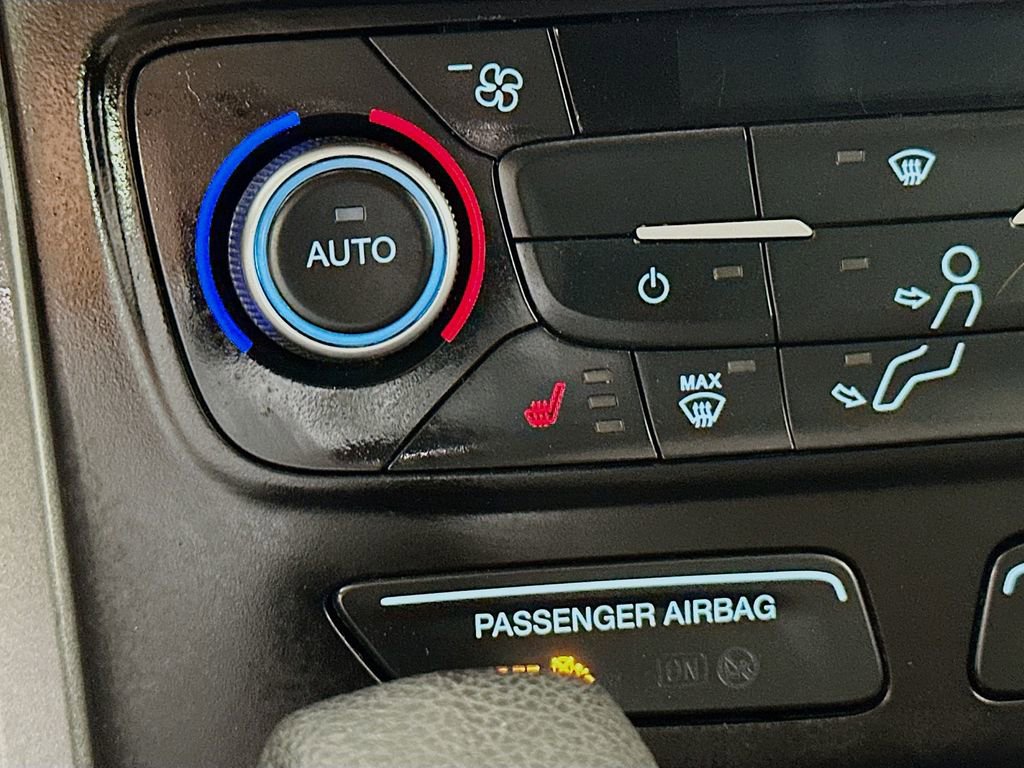 Used 2019 Ford Escape SE image 19