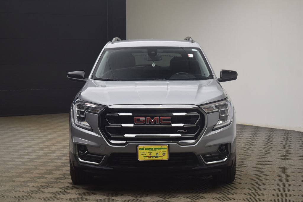 Used 2023 GMC Terrain AT4 image 19