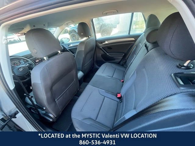 Used 2019 Volkswagen Golf S image 12