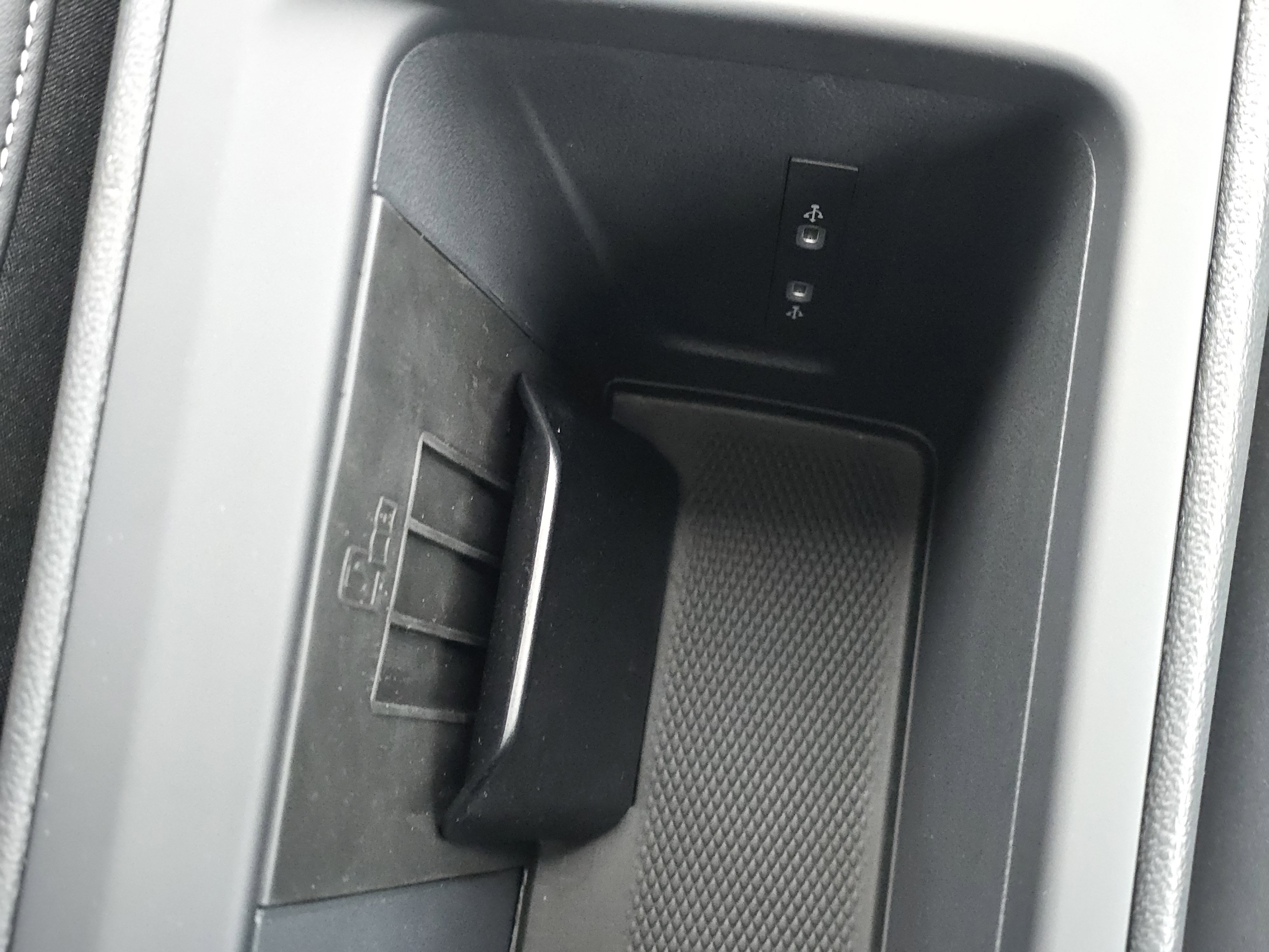 New 2026 Volkswagen Tiguan SE AWD/4WD image 26