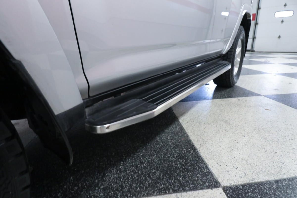 Used 2020 Toyota 4Runner SR5 Premium w/ Moonroof Package RWD image 36