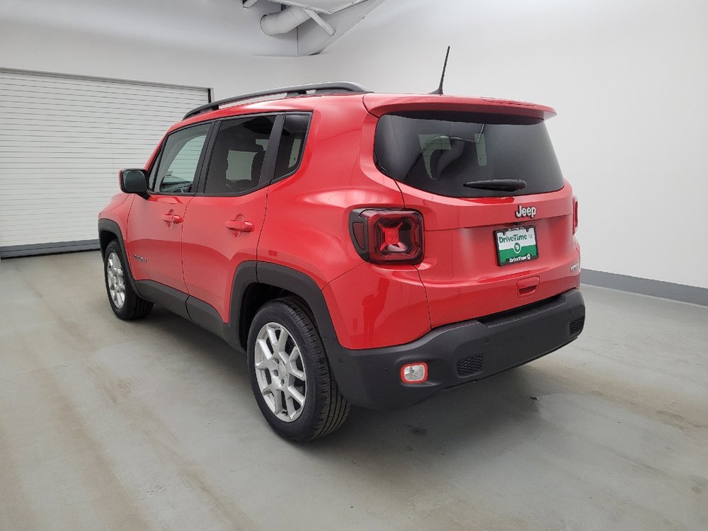 Used 2021 Jeep Renegade Latitude w/ Luxury Group I image 5