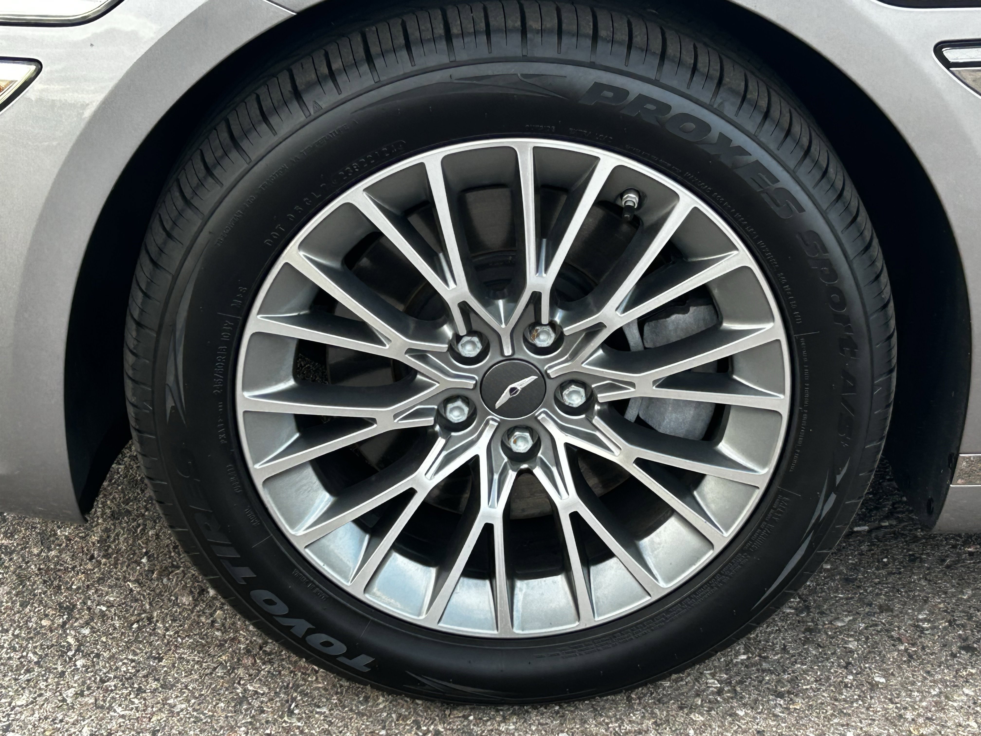 Used 2023 Genesis G80 2.5T image 8