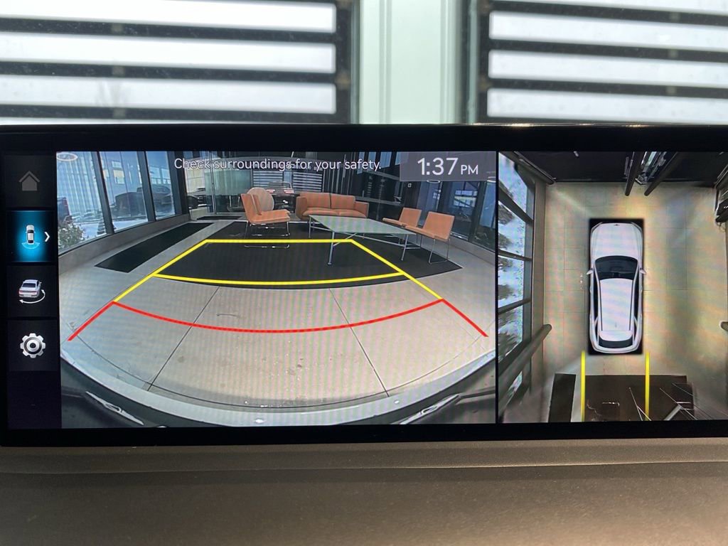 Certified 2025 Genesis GV70 3.5T Sport w/ Sport Advanced Package image 20