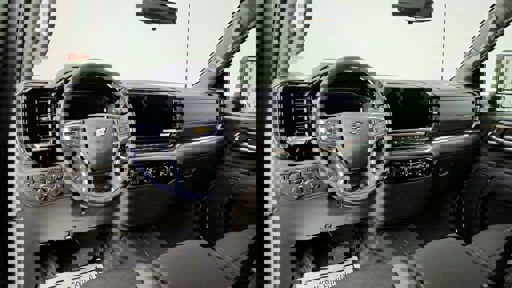 Used 2024 Chevrolet Silverado 2500 LT w/ Z71 Off-Road Package image 12