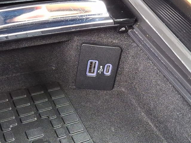 Used 2023 Lincoln Corsair Reserve w/ Equipment Group 201A image 24