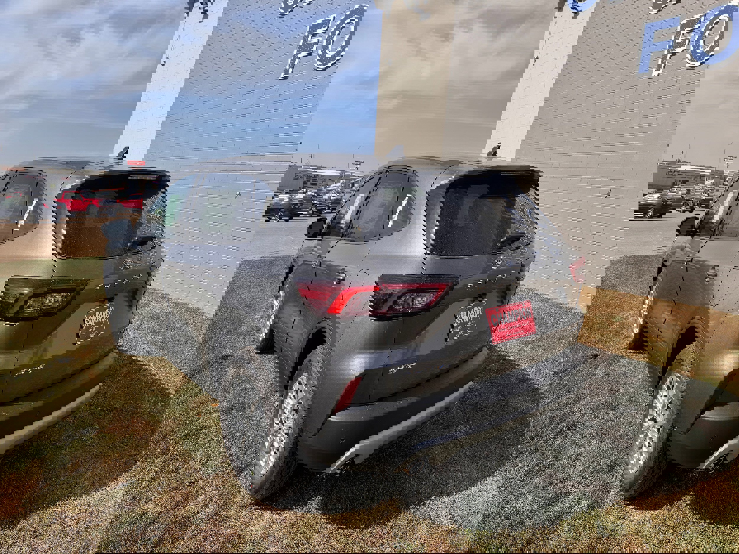 New 2026 Ford Escape Active image 8