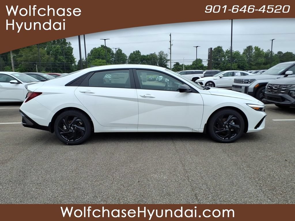 New 2026 Hyundai Elantra Sport w/ Cargo Package FWD image 6