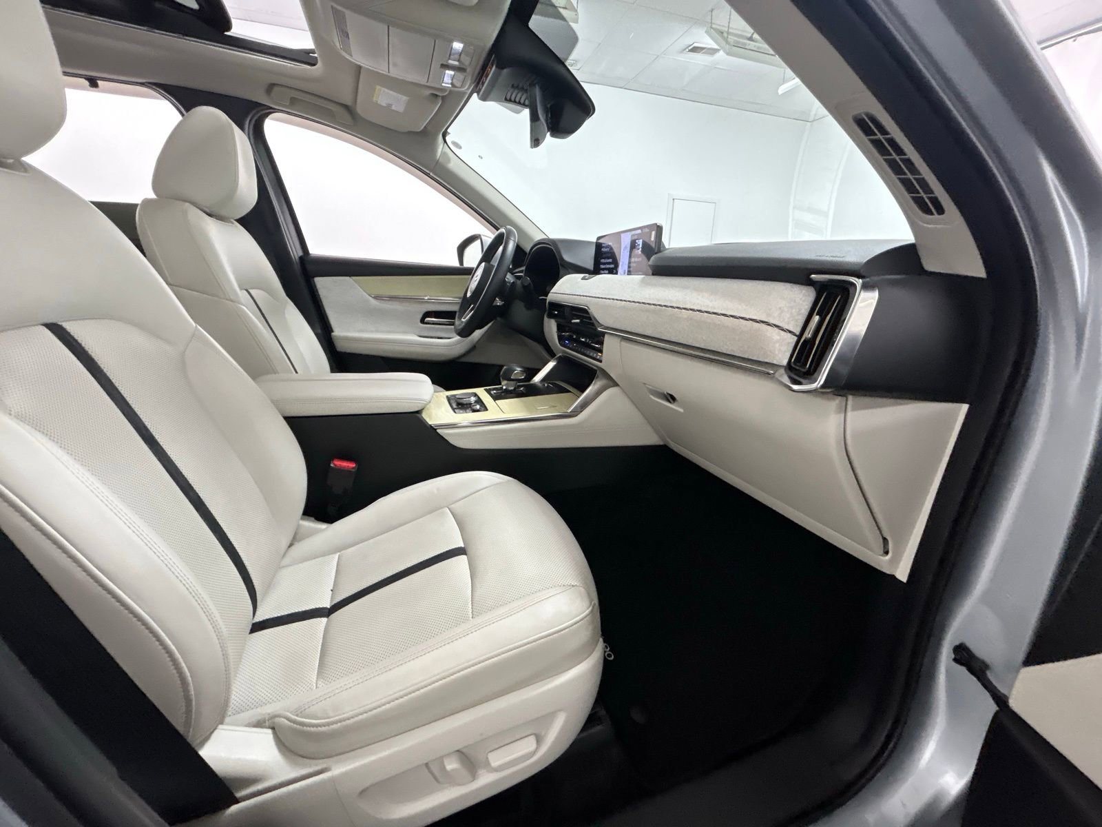 Used 2024 MAZDA CX-90 3.3 Turbo S w/ Premium Plus image 44