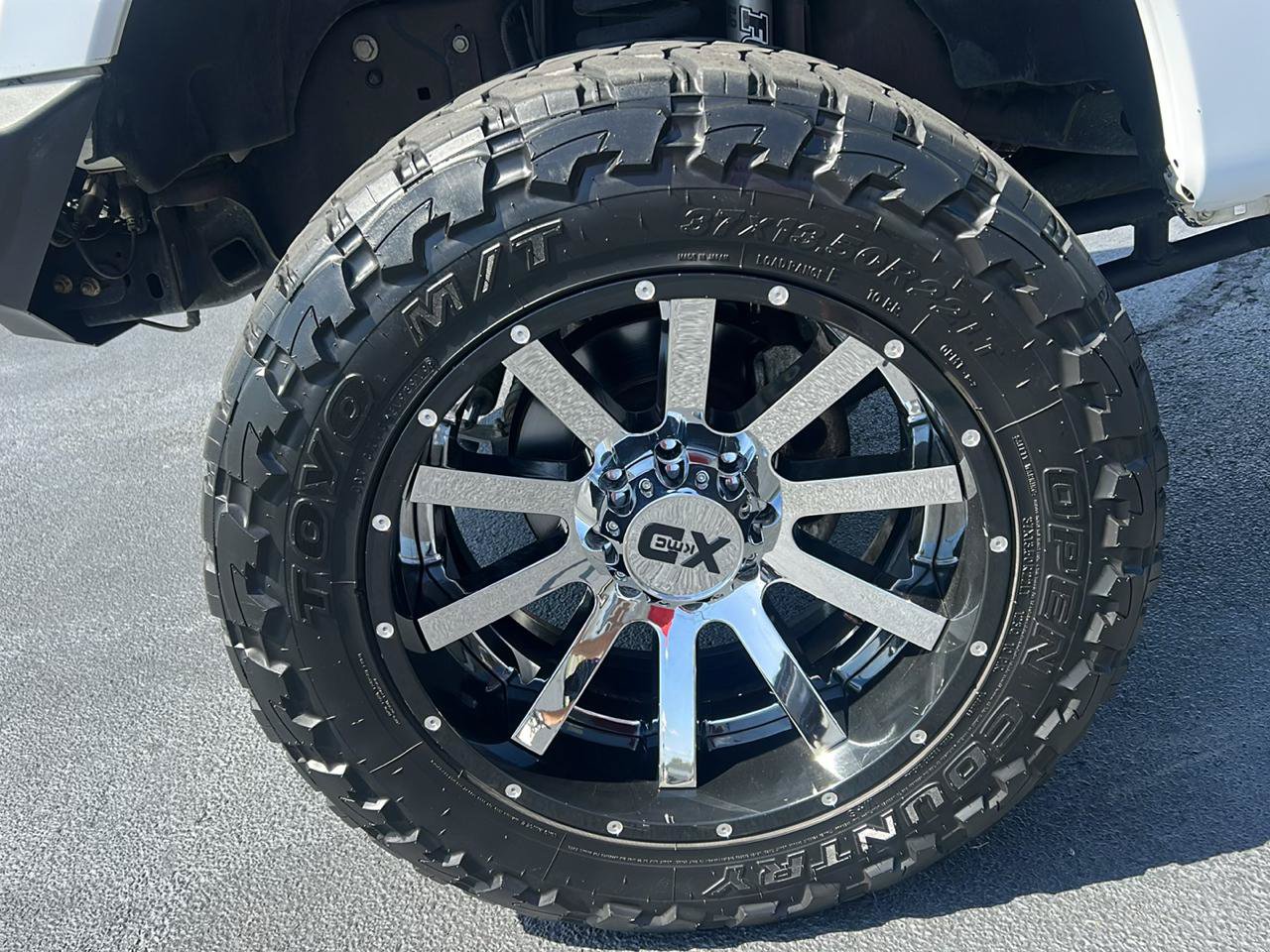 Used 2017 Ford F250 XL w/ Power Equipment Group AWD/4WD image 9