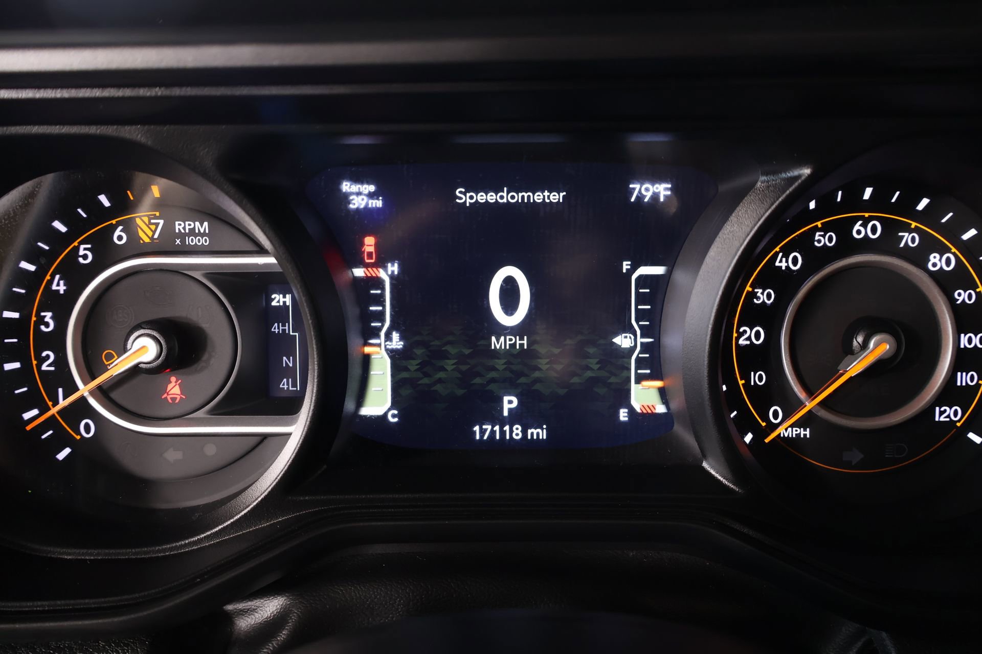 Used 2025 Jeep Gladiator Sport AWD/4WD image 4