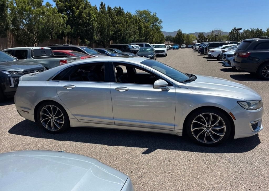 Used 2019 Lincoln MKZ Reserve w/ Reserve Plus Package FWD image 3