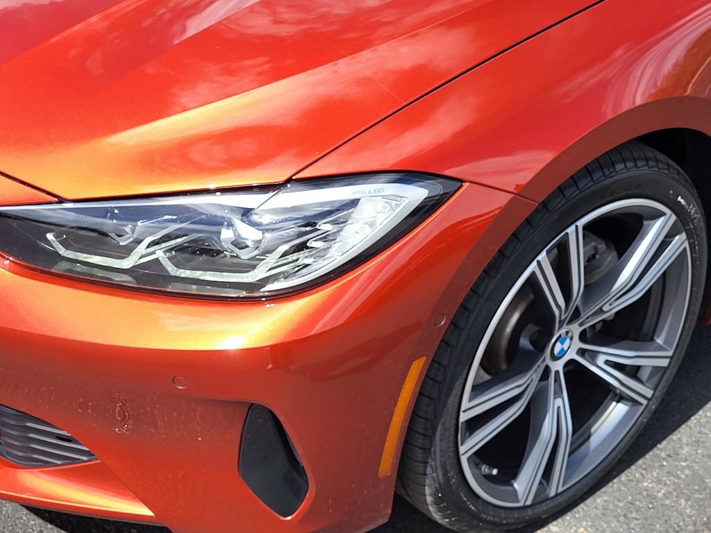 Used 2024 BMW 430i xDrive Coupe w/ Premium Package AWD/4WD image 4