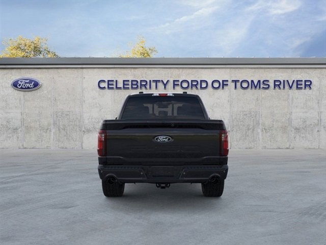 New 2025 Ford F150 XLT w/ Equipment Group 302A MID image 5