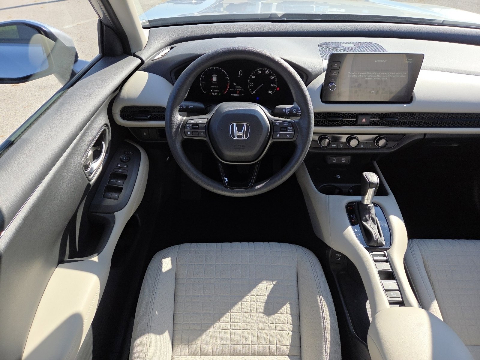 Used 2026 Honda HR-V LX image 26