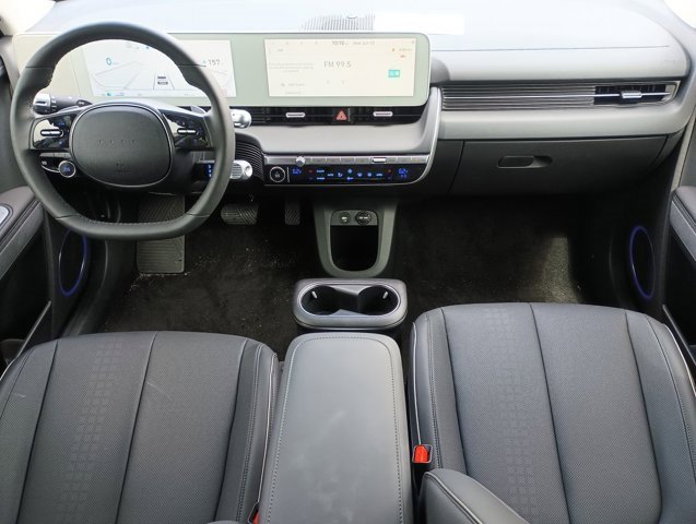 New 2023 Hyundai Ioniq 5 SEL image 3