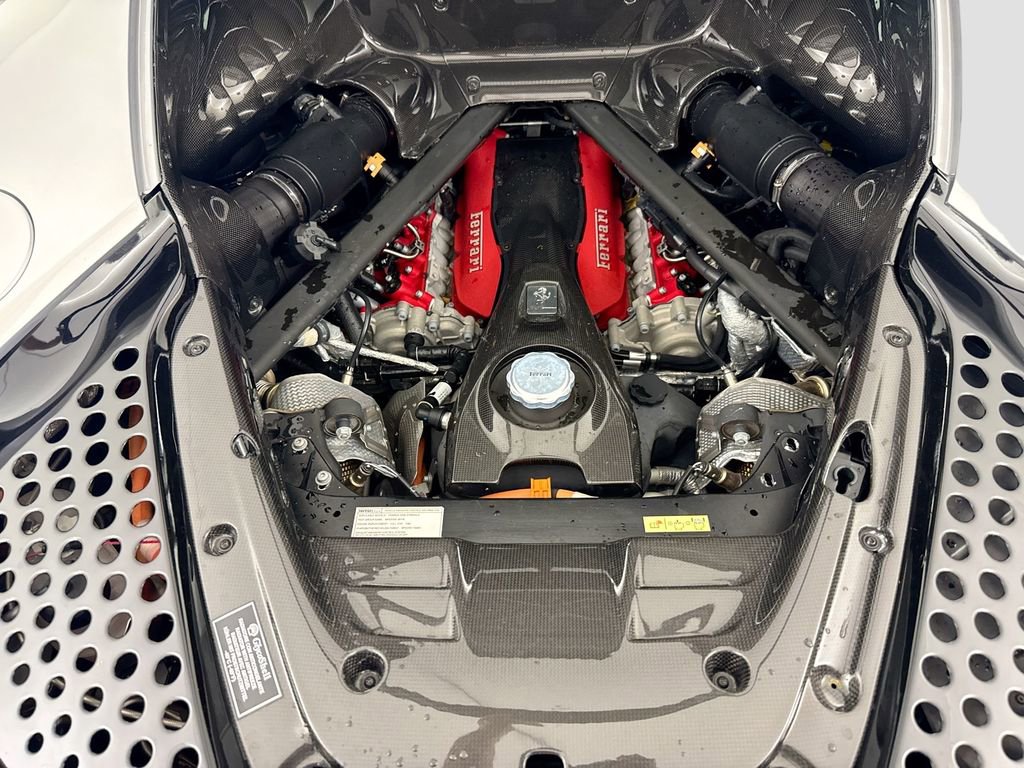 Used 2021 Ferrari SF90 Stradale image 32