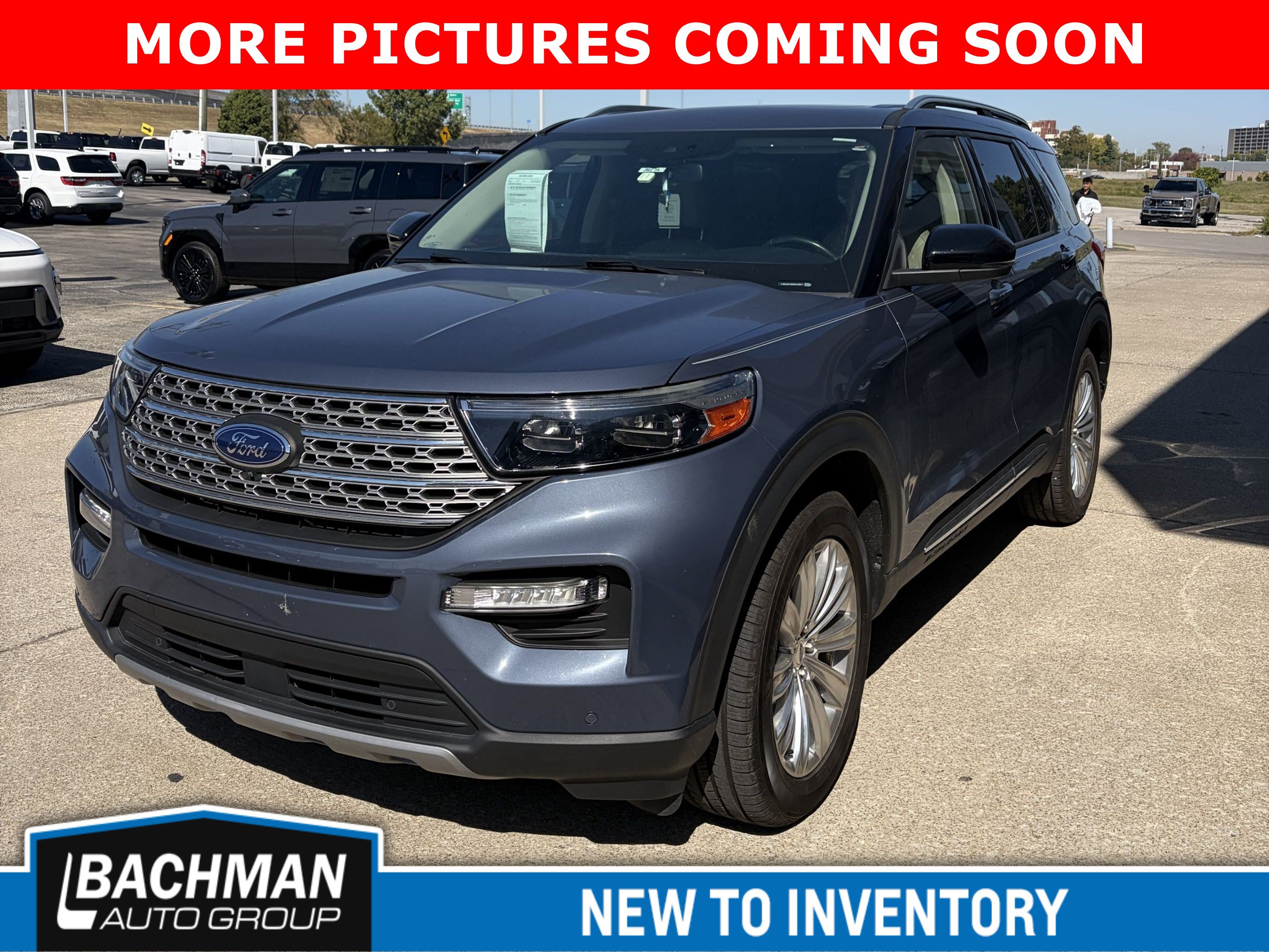 Used 2021 Ford Explorer Limited w/ Equipment Group 301A AWD/4WD image 4