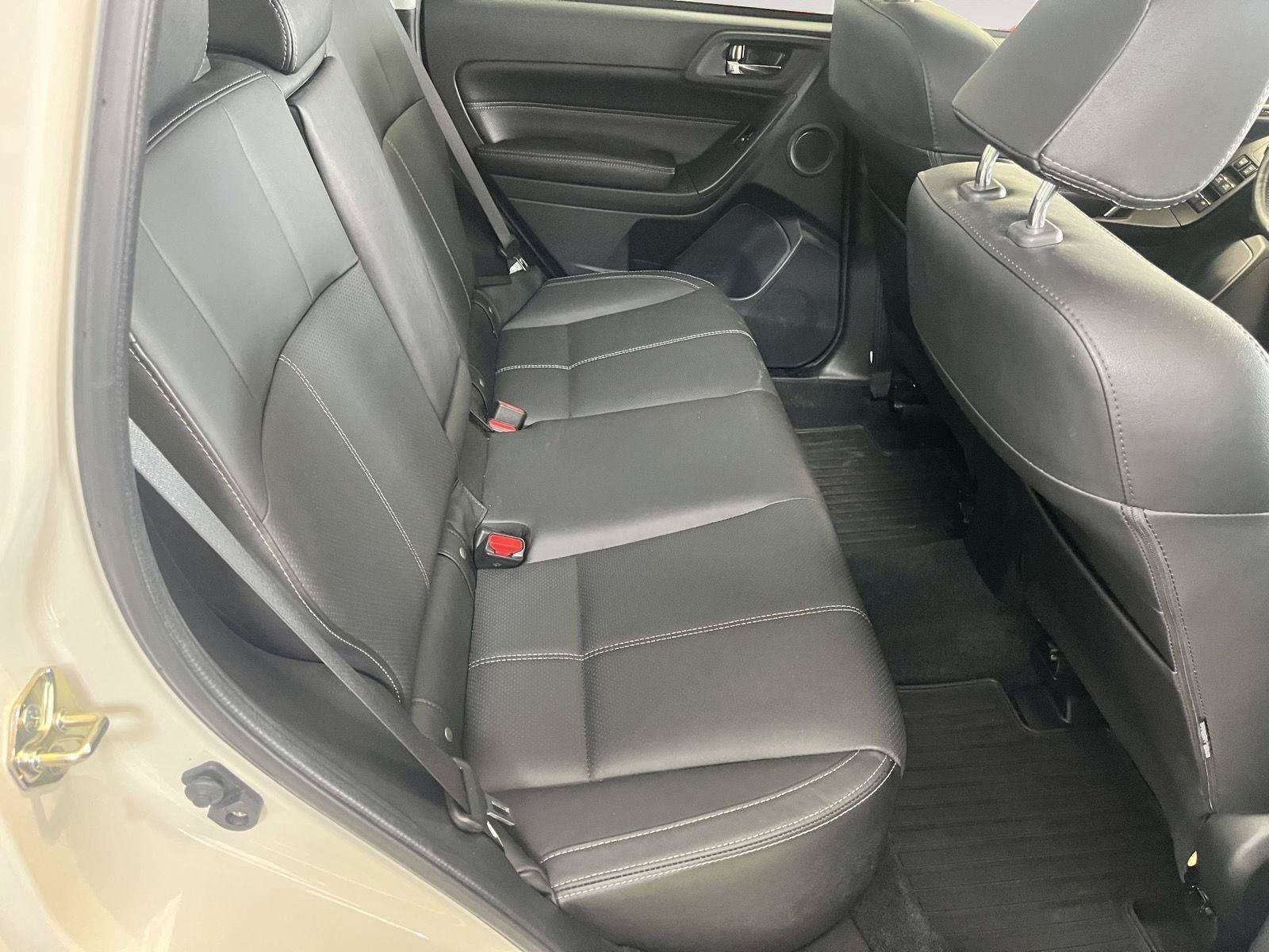 Used 2018 Subaru Forester 2.5i Touring AWD/4WD image 41