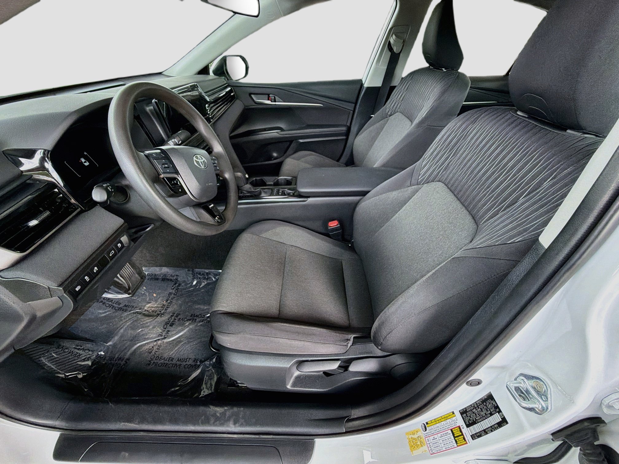 Used 2025 Toyota Camry LE FWD image 13