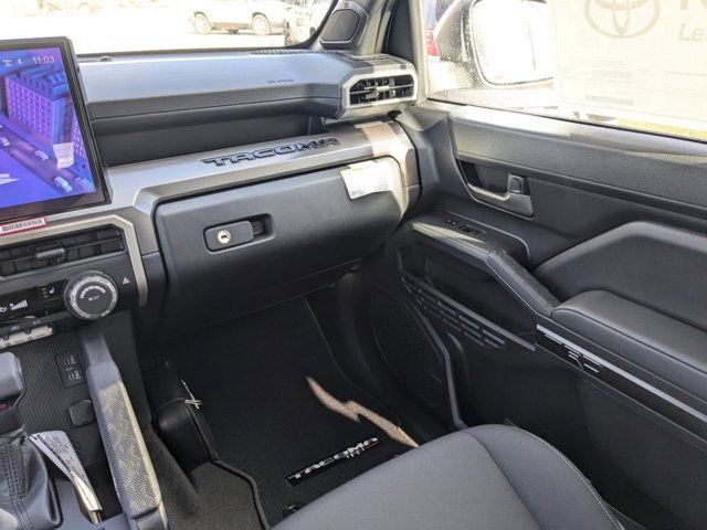 New 2024 Toyota Tacoma TRD Sport image 17