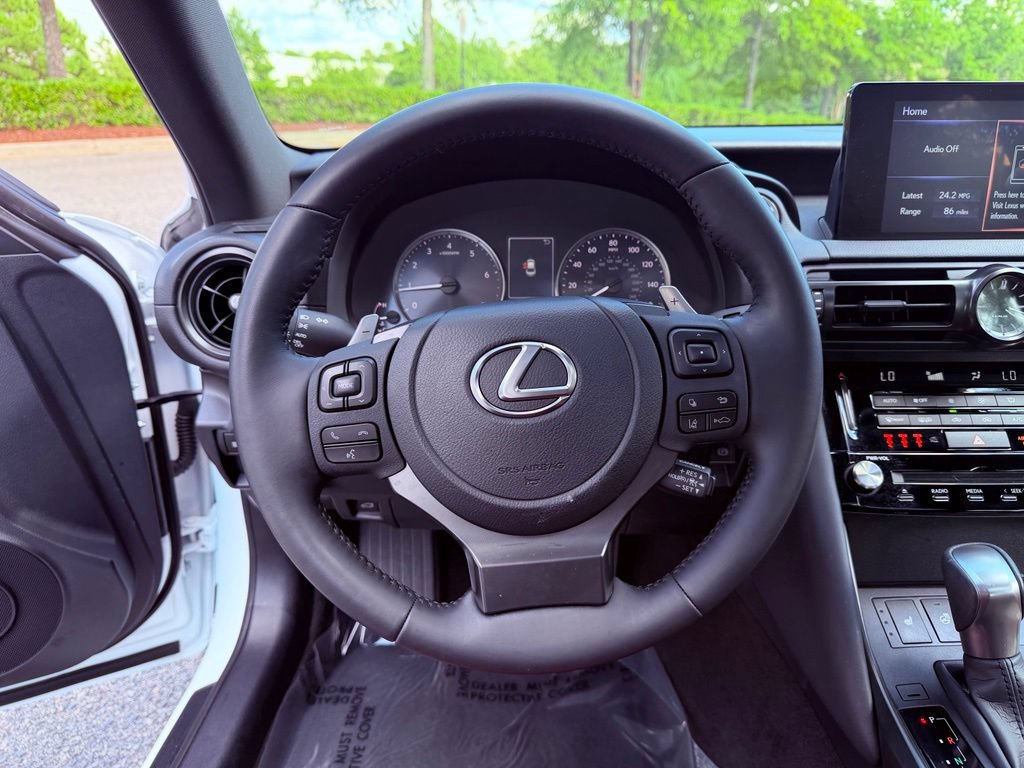 Certified 2025 Lexus IS 350 F Sport RWD image 19