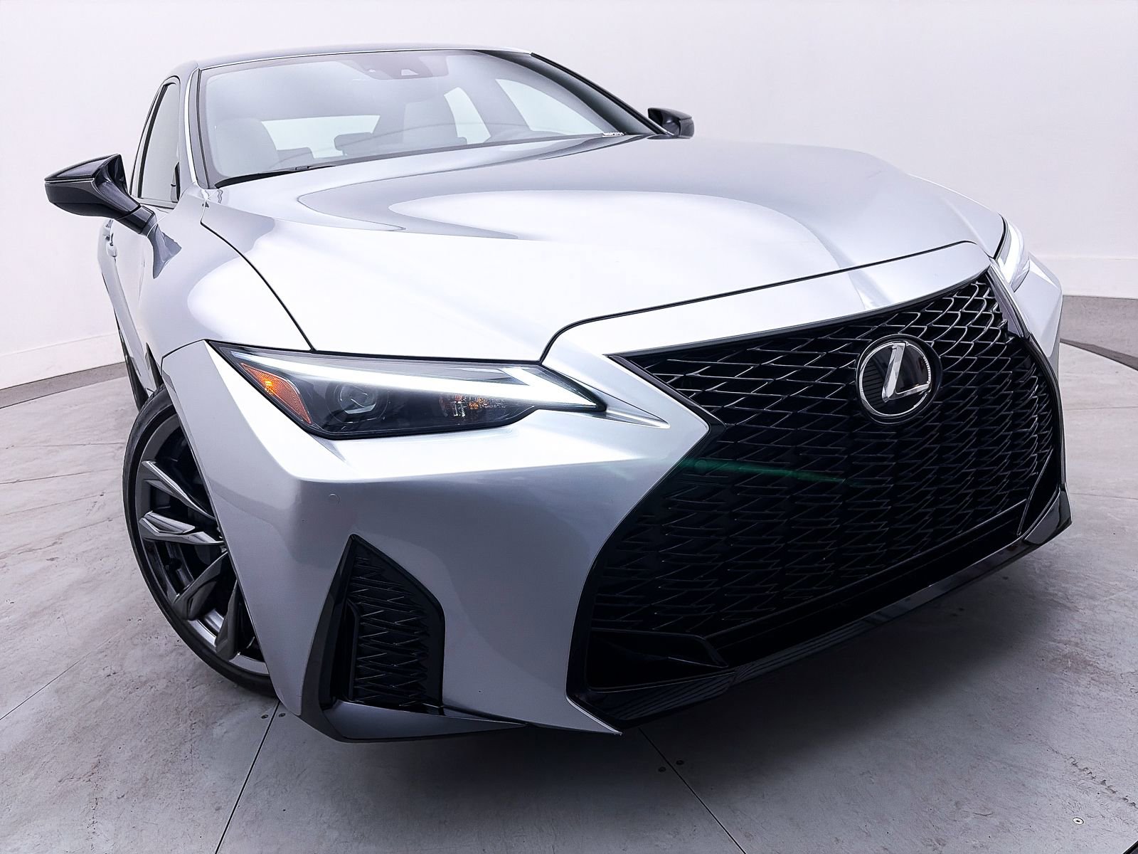 Used 2025 Lexus IS 350 F Sport w/ Navigation Package RWD image 12