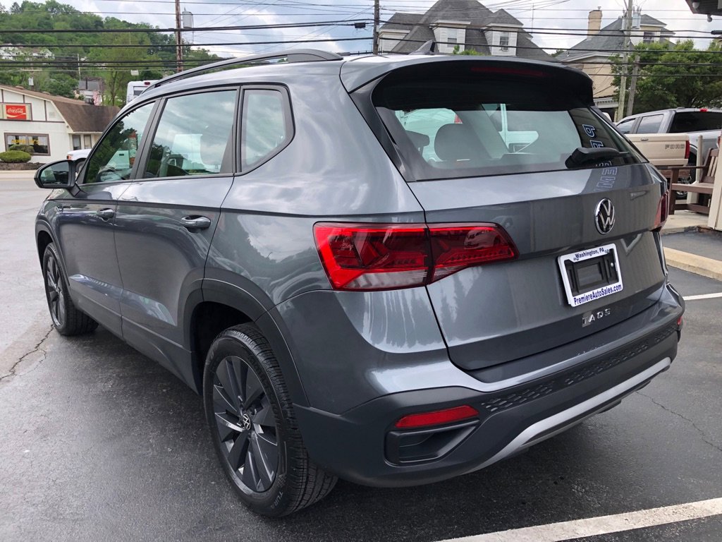 Used 2023 Volkswagen Taos S FWD image 4