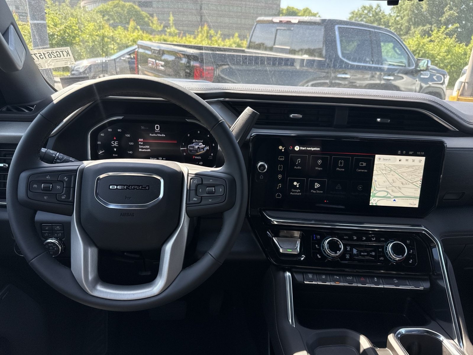 New 2026 GMC Sierra 2500 Denali w/ Denali Reserve Package AWD/4WD image 16