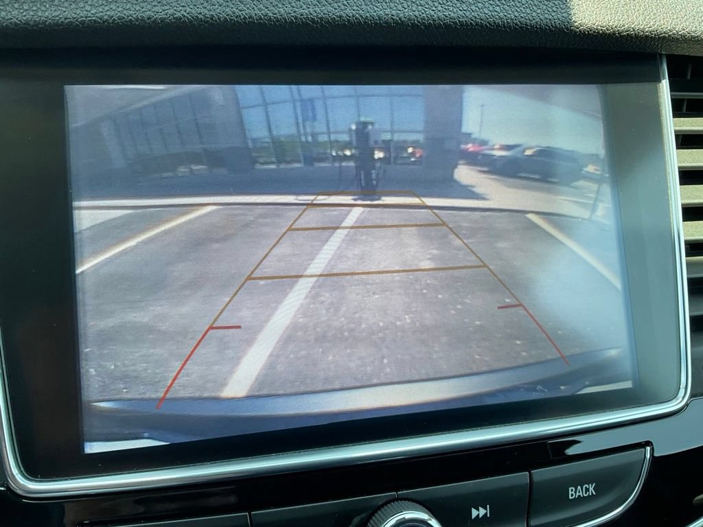 Used 2018 Buick Encore Preferred FWD image 17