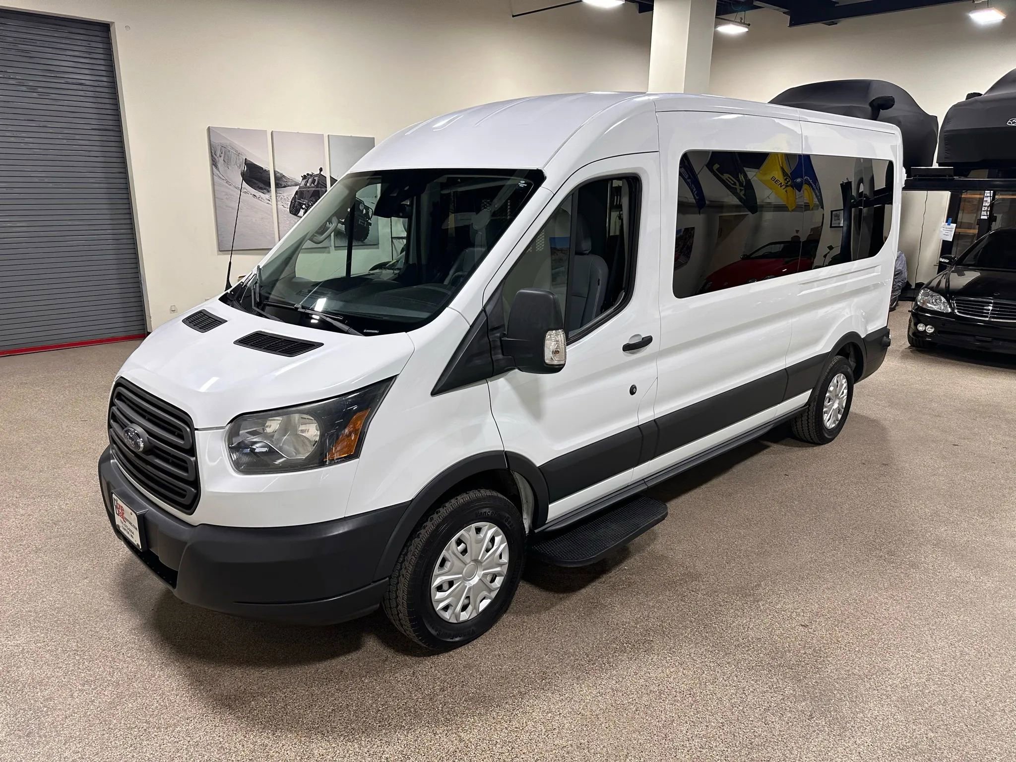 Used 2016 Ford Transit 150 148 Medium Roof RWD image 5