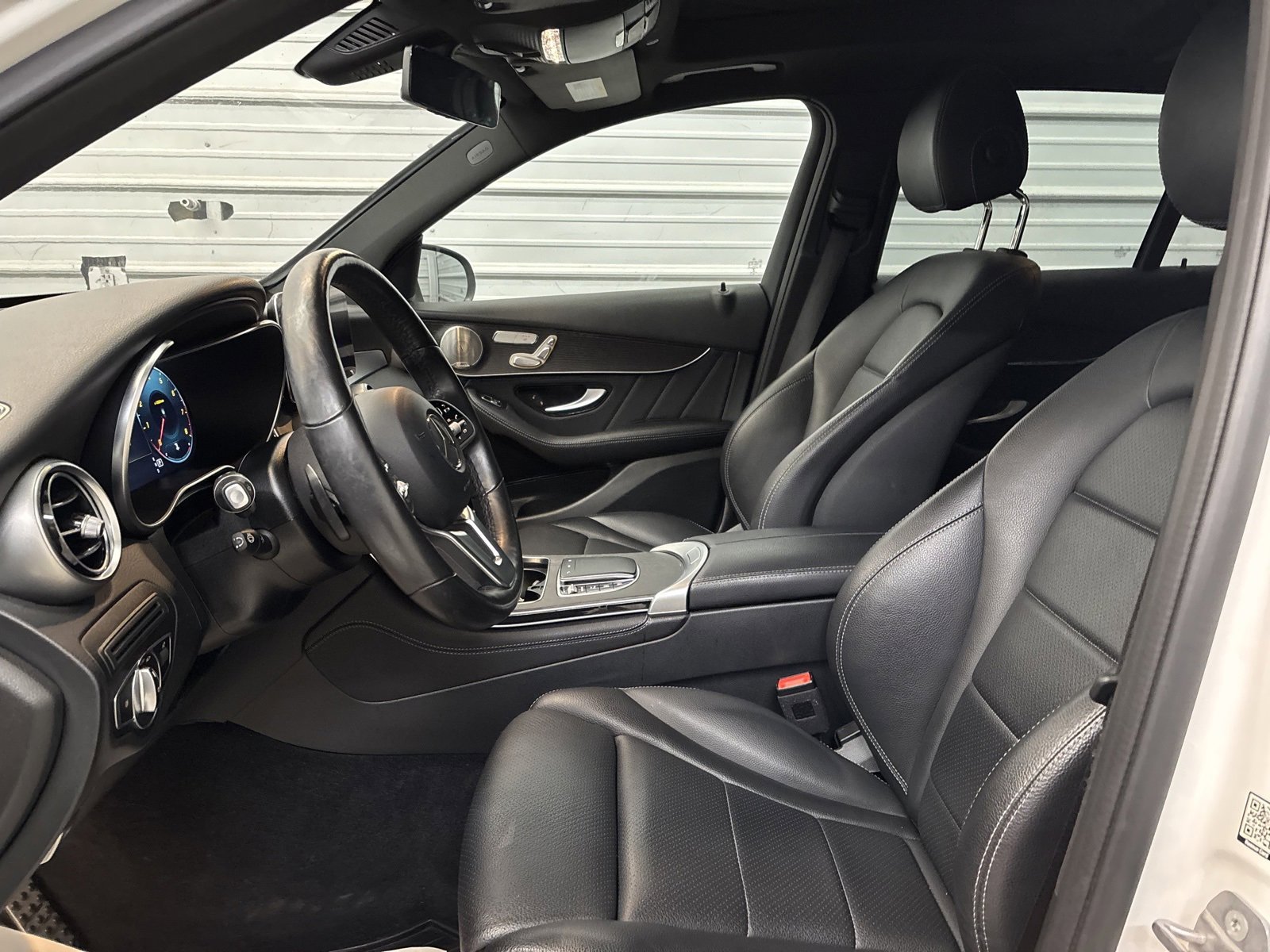 Used 2021 Mercedes-Benz GLC 300 GLC 300 image 10