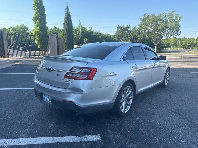 Used 2013 Ford Taurus Limited FWD image 3