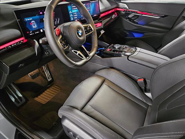 New 2026 BMW M5 w/ Executive Package image 9