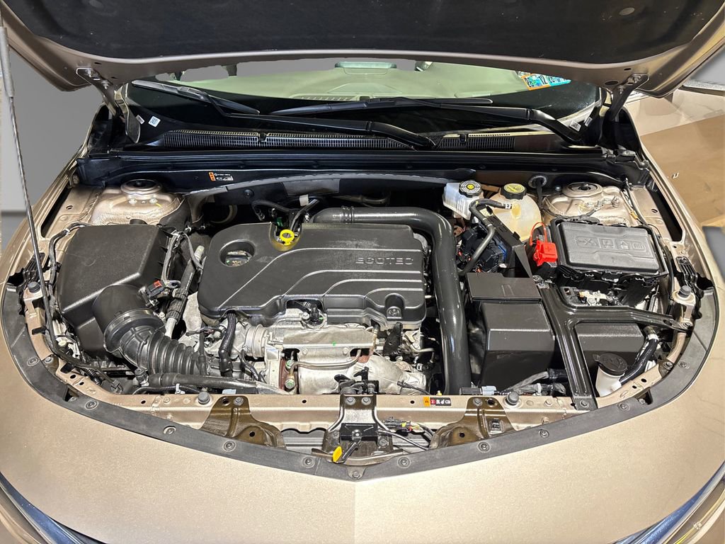 Used 2024 Chevrolet Malibu LT image 12