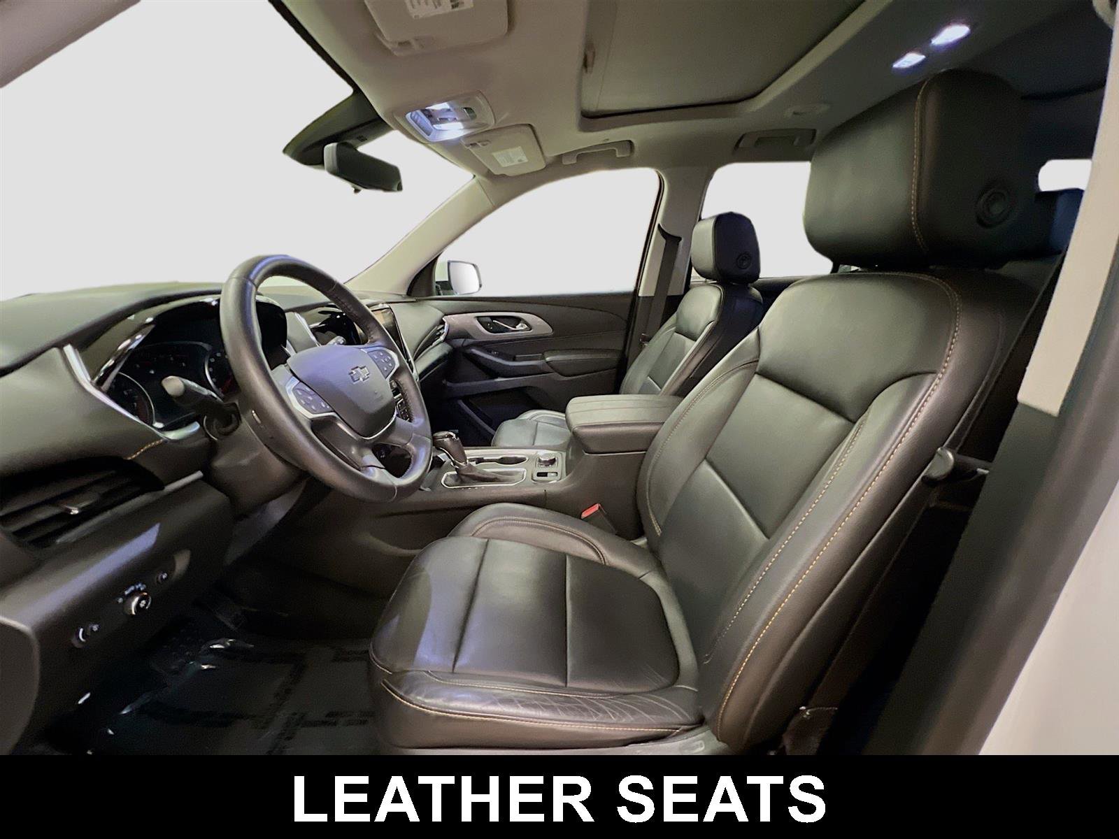 Used 2020 Chevrolet Traverse RS image 26