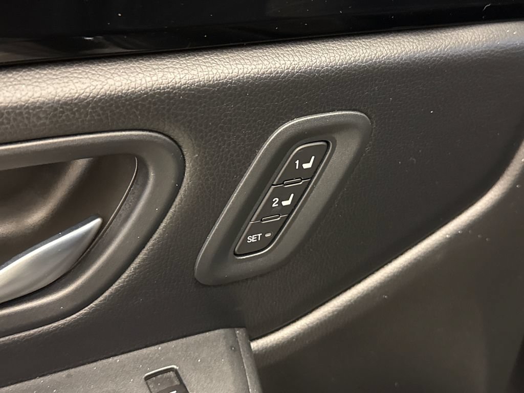 Certified 2025 Honda Pilot EX-L image 21