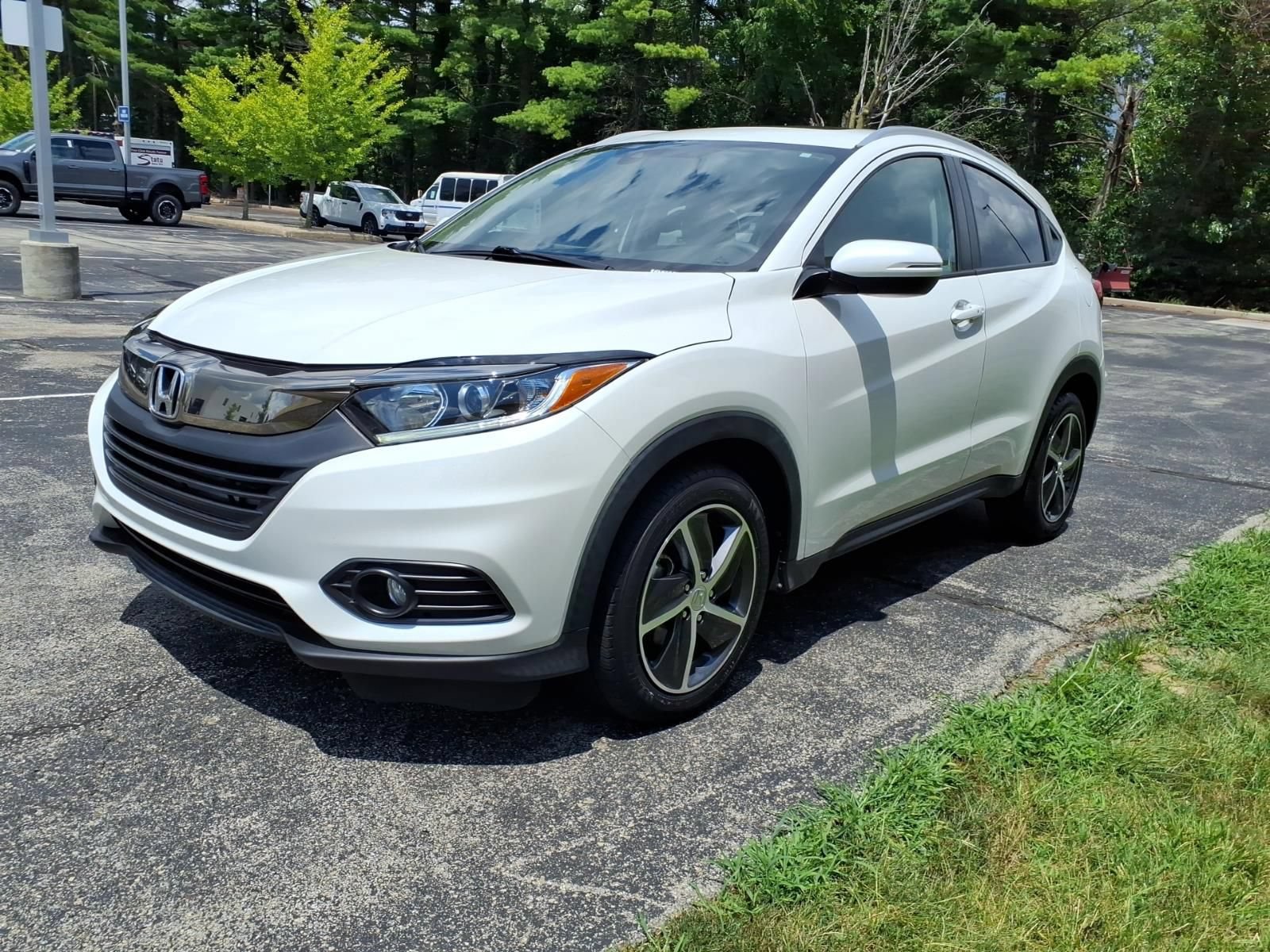 Used 2022 Honda HR-V EX image 4