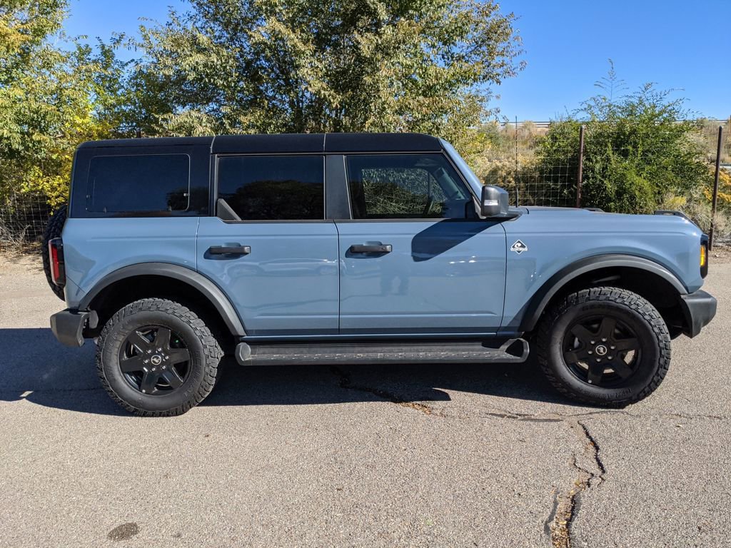 New 2025 Ford Bronco Outer Banks image 2