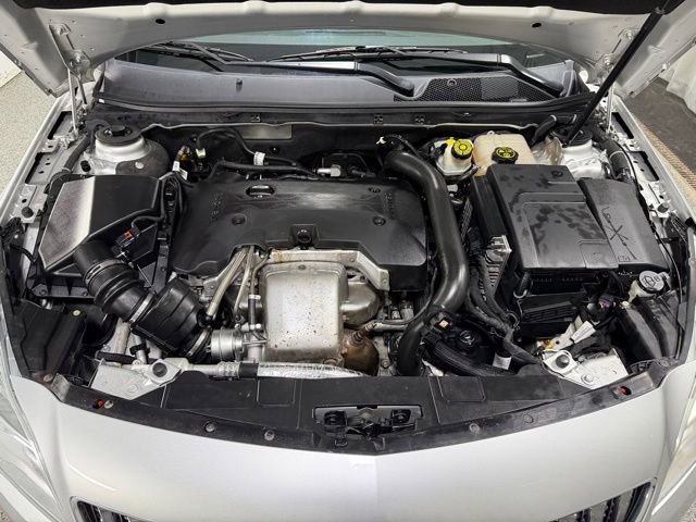 Used 2017 Buick Regal Sport Touring FWD image 24