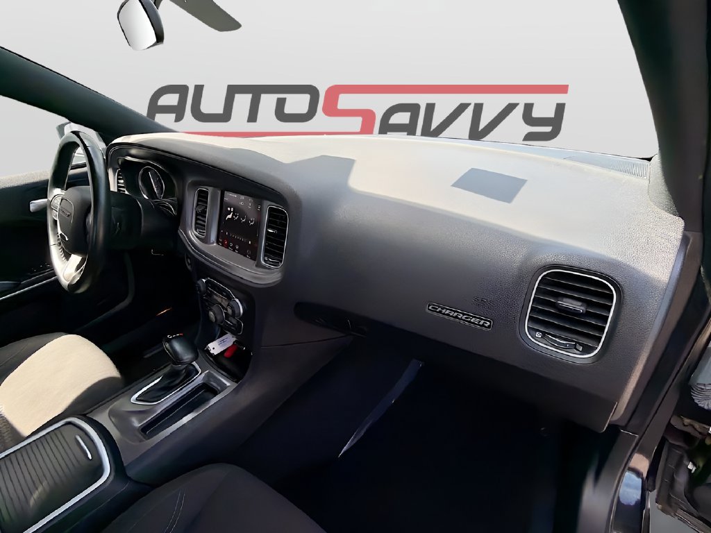 Used 2023 Dodge Charger SXT RWD image 28