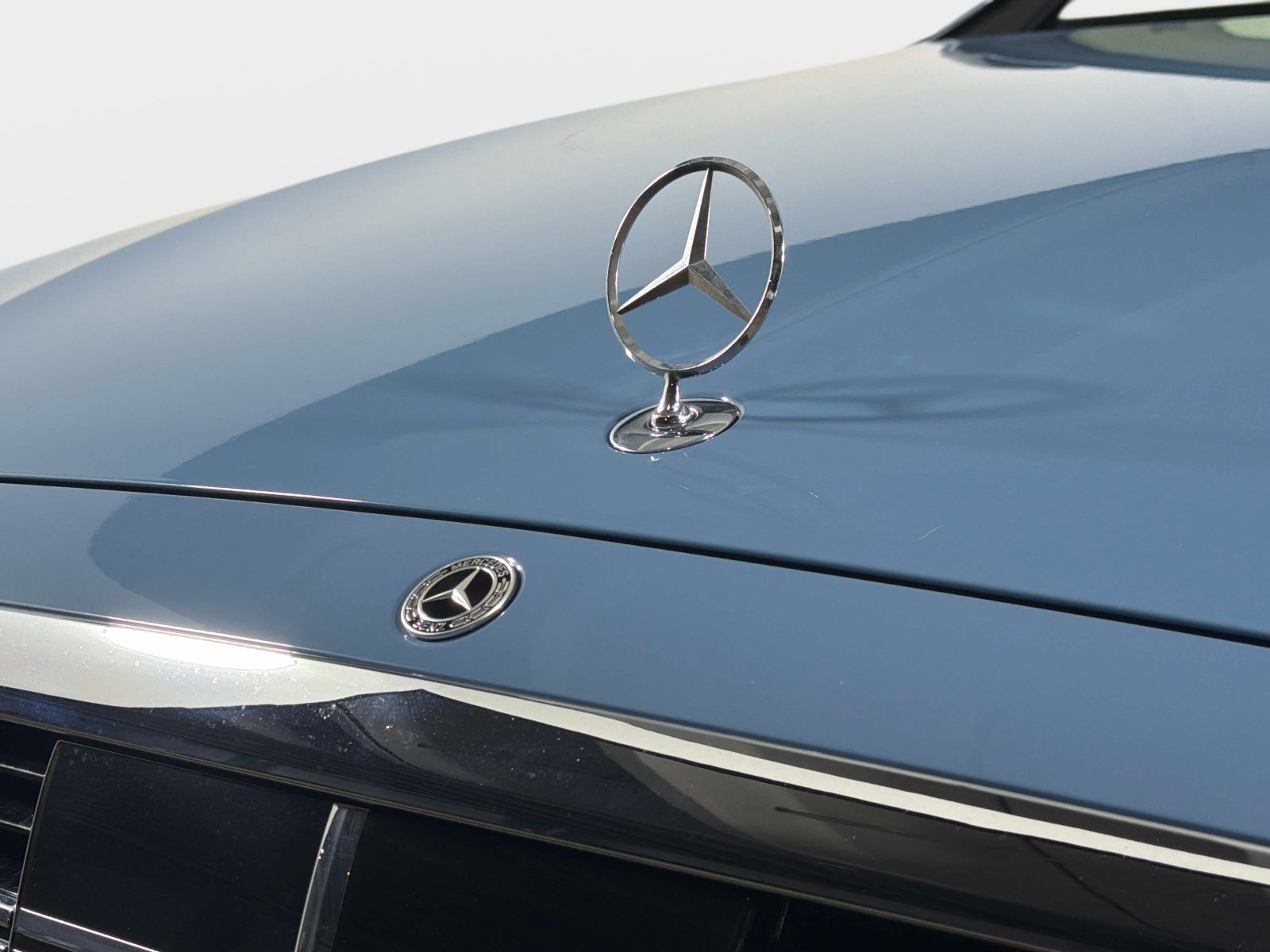Used 2024 Mercedes-Benz S 500 4MATIC image 11