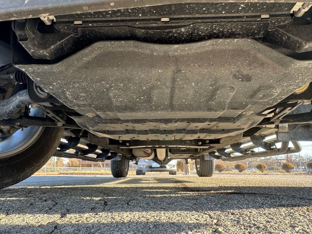 Used 2022 Chevrolet Silverado 1500 Custom image 36