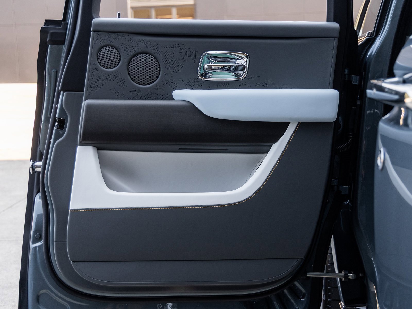 New 2026 Rolls-Royce Cullinan image 49