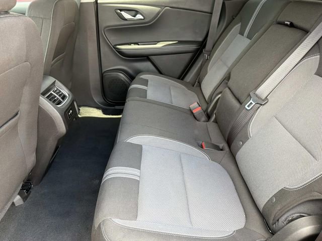 Used 2025 Chevrolet Blazer LT FWD image 22