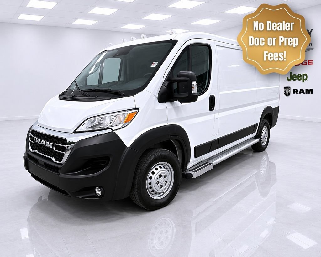 Used 2025 RAM ProMaster 2500 w/ U-Haul Equipment Group FWD image 3