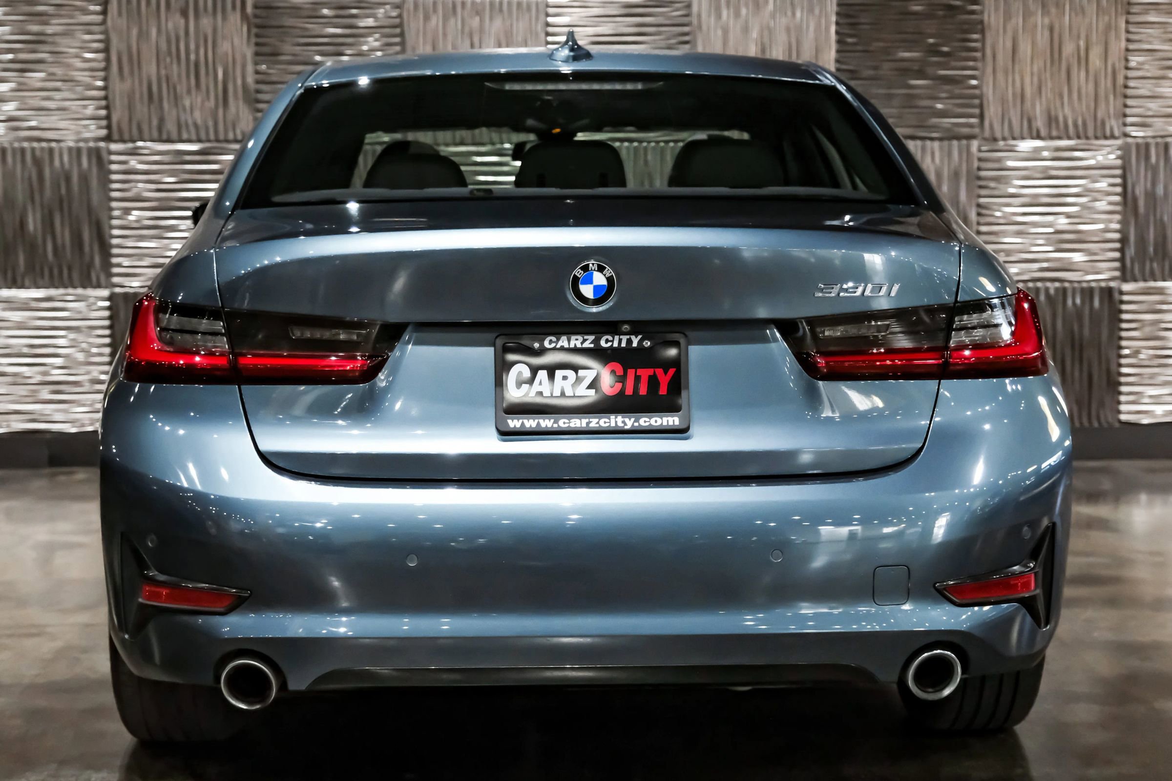 Used 2019 BMW 330i Sedan w/ Convenience Package image 11